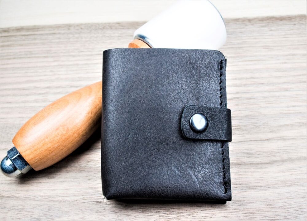 Малък мъжки портфейл, естествена кожа ръчно направен-малък