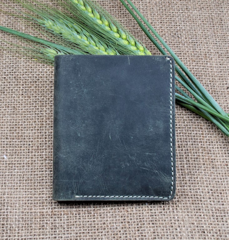 Кожен портфейл за карти